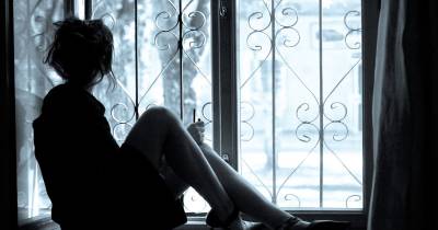 4 Signs It's High Time To Get Out Of Your Relationship At Once!