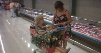 14 Pics That Show Walmart In All It's Trashy Glory