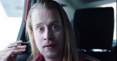 Macaulay Culkin Reprises His Role As Kevin Mccallister, The Adorable And Resourceful 8-year-old Who Was Left Behind In The 1990 Hit "Home Alone" In A New Web Comedy Series.