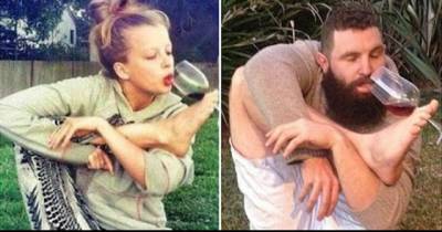 One Man&rsquo;s War Against Terrible Tinder Profile Pics Provides Us All With Pure Hilarity