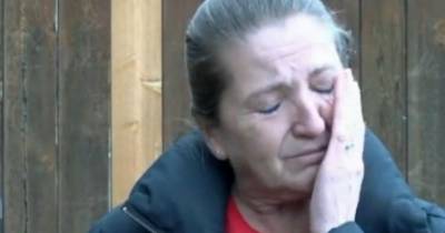 Lunch Lady Who Gave Free Meal To Hungry Child Fired For &lsquo;Theft&rsquo;