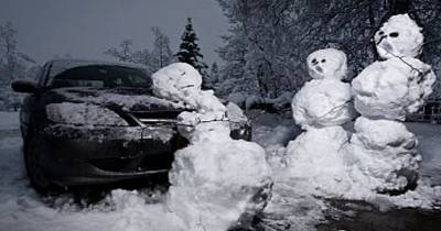 Snowmen Who Are A Little Frosty About Winter