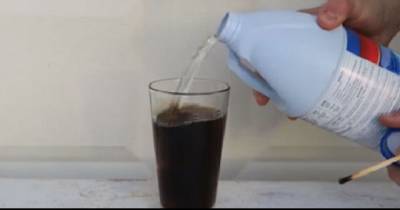 Here&rsquo;s What Happens When You Mix Coke And Bleach