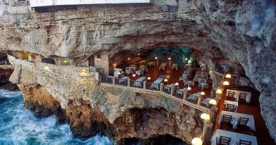 Restaurant Built Inside An Italian Cave Let&rsquo;s You Dine With Breathtaking Views