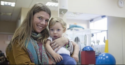 The Pregnant Mom Kisses Her Son On The Lips. 9 Months Later, She Regrets It So Much
