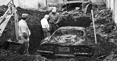 What These guys Found Buried In Their Backyard Is Unbelievable