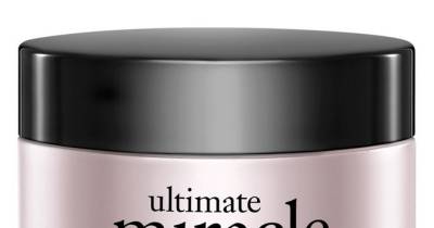 The One Thing To Do Right When You Wake Up To Have Better Skin