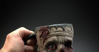 They Might Not Add Any Cuteness To Your Morning, But These Zombie Mugs Are Amazing