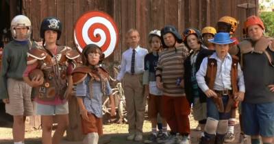 Where The Cast Of Little Giants Is Now