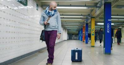 This High-Tech Travel Suitcase Follows You Around Like a Puppy