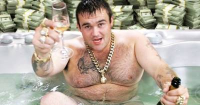 What These People Did After Winning The Lottery Will Have You Shaking Your Head All Day