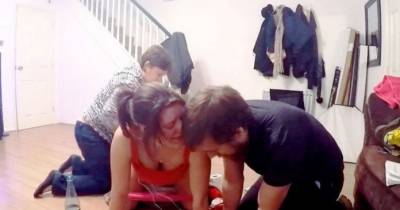 Father Sets Up Camera To Capture Fiancee&rsquo;s Intense Labor And Birth Of Daughter