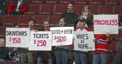 Hilarious Signs That Stole The Show At Sports Games