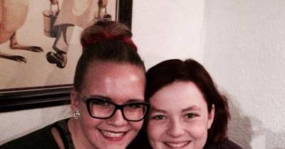 This Woman Wanted To Take Her Girlfriend On A Special Date. But Their Waiter Had Other Plans.
