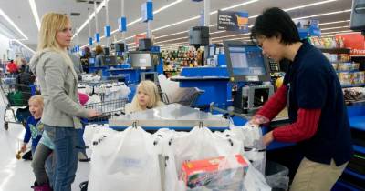 The Supermarket Employee Couldn&rsquo;t Believe How His Boss Treated This Woman.