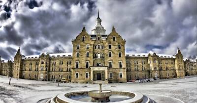 Crazy Creepy Places In America You'll Never Want To Visit
