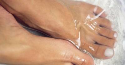 Soak Your Feet in Cold Water Every Night, What Happens Will Surprise You!