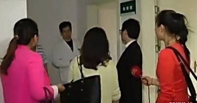 Chinese Casanova Caught After 17 Girlfriends Turn Up At Hospital