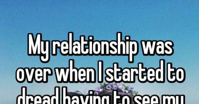 10 People On The Moment They Realized Their Relationship Was Over