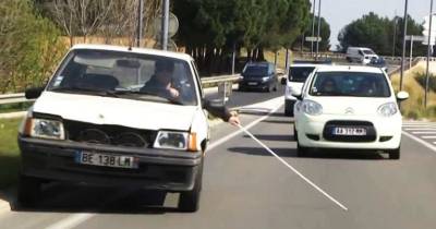 Man Pranks People Into Thinking He Is Blind
