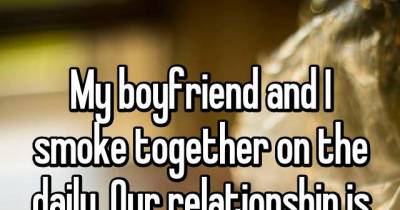 People Reveal What It's Like To Be Part Of A Stoner Couple.