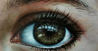 Ever Wonder Why We Get Eye Boogers? This Is What's Happening!