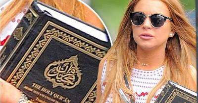 OMG! Lindsay Lohan Considering Converting To Islam