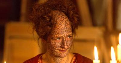 Girls Who Ruined Their Faces With Tattoos