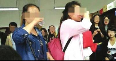 Drink Or Fail &ndash; Chinese Students Forced To Down Hard Liquor To Pass Exam