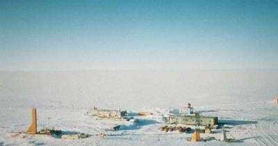 There's A Big Lake Under Antarctica And Scientists Can't Wait To See What's Inside