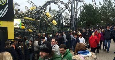 People Were Left Dangling Upside Down After A Rollercoaster Broke Down
