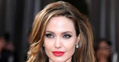 One of Kylie Jenner's Besties Looks EXACTLY Like Angelina Jolie