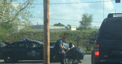 He Struggles In His Wheelchair, Blocking Traffic. But When The Police Show Up My Heart Stopped!