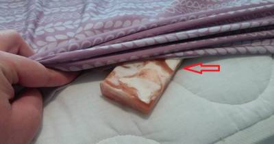 She Puts a Bar of Soap Under Her Sheet. The Reason Why Is GENIUS!