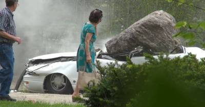 Dude Pranks Mom Into Believing Her Car Was Crushed By A Meteor