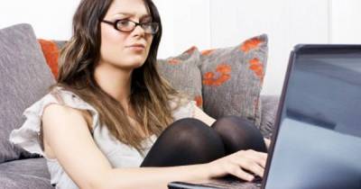 She Emailed Tech Support Complaining About Her Husband. The Reply She Got Is Genius