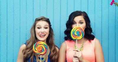 5 Signs That It&rsquo;s Time to Break Up With Your BFF