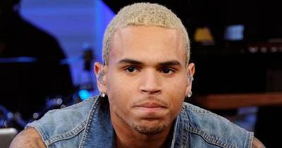 Chris Brown Reportedly Kicked Off A Private Jet Bound For Cannes After Baking It Out