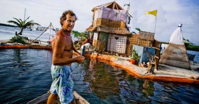 This Man Built A Floating Island For Himself Using 150,000 Recycled Bottles!