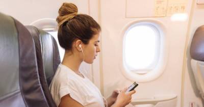 Ever Wondered What Will Happen If You Don't Put Your Phone On Airplane Mode While Flying?