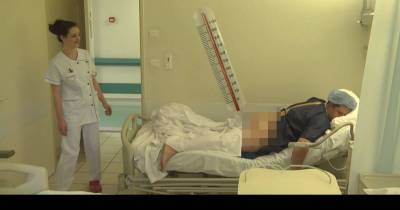 Prankster Messes With Patients While Pretending To Be A Doctor