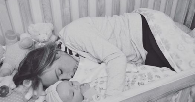 Mum Explains Heartbreaking Story Behind Her Decision To Climb Into Daughter's Cot For A Cuddle