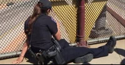 Drivers See A Female Cop Sitting By The Overpass. But When They Closer? Terrifying!