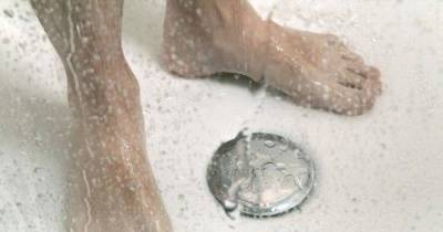 Give It A Wizz People Should Pee In The Shower...Here&rsquo;s Why