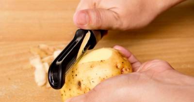 If You Cook Potato Peels in Water, You Will Solve One of the Biggest Problems Every Woman Has!