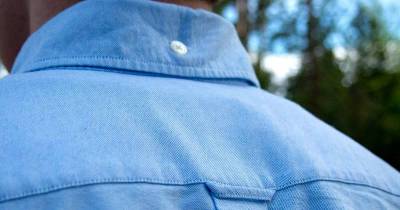 Ever Noticed The Small Loop At The Back Of Your Shirt? It&rsquo;s Not For What You Think It Is