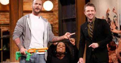 15 Celebrity Wrestling Fans WWE Won&rsquo;t Let In The Ring