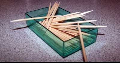 What This Guy Does With Toothpicks Has Nothing To Do With Teeth