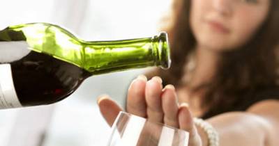 Ex-Alcoholics Confess What Made Them Quit Drinking