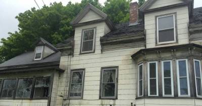 His Grandparent's House Stood Empty For Decades. Finally He Went Inside And Found Something Incredible